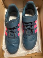 Sehr selten getragene Adidas Schuhe Bayern - Iphofen Vorschau