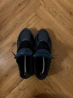 New Balance Größe 44.5 blau Modell 2002r Berlin - Charlottenburg Vorschau