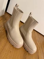 Stiefel / Boots Frankfurt am Main - Ostend Vorschau