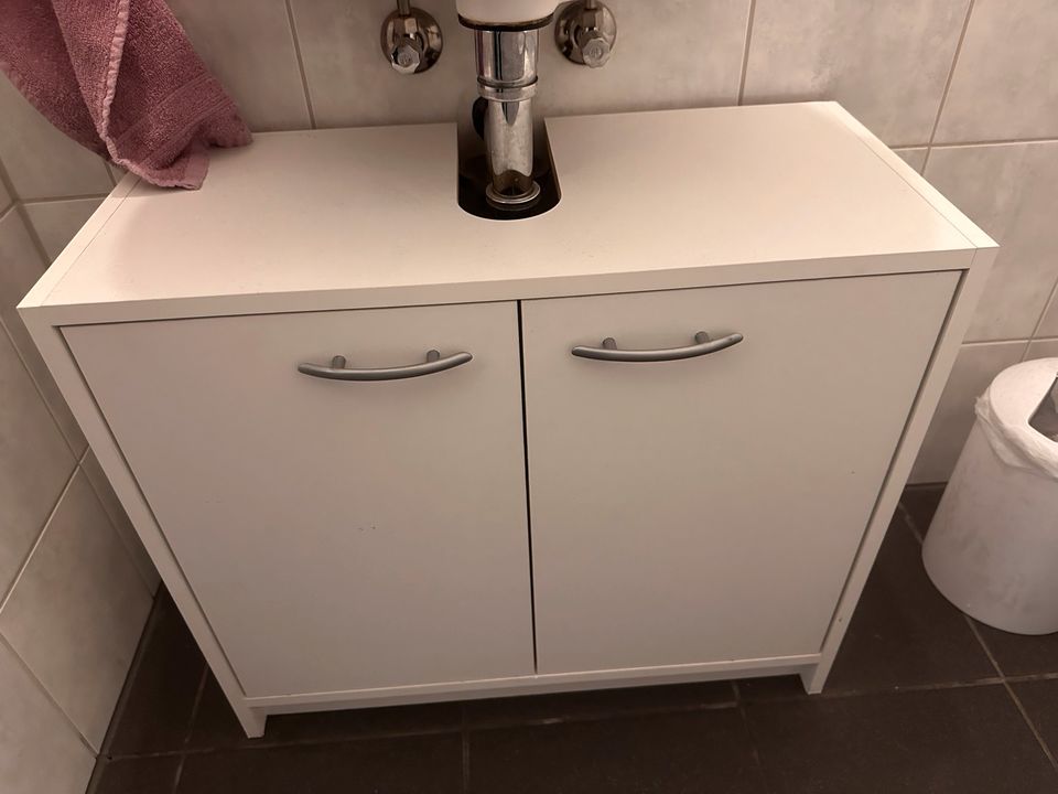 Waschbecken unterschrank in Essingen