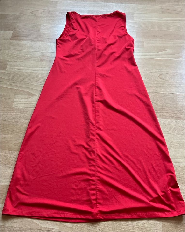 Schönes rotes Kleid von vivance • Größe:42 • Neu! in Großrosseln