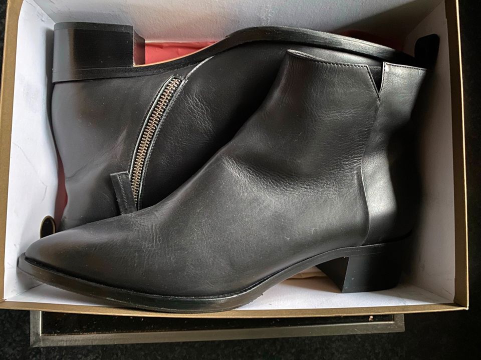 Pomme D'or Damen Stiefelette Chelsea Boots 5180 schwarz neu spitz in  Nordrhein-Westfalen - Willich | eBay Kleinanzeigen ist jetzt Kleinanzeigen