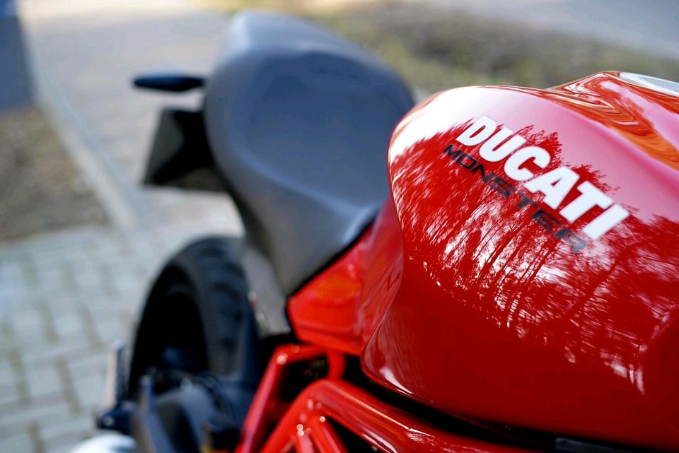 Ducati Monster 797 Rot Naked Bike Berlin 821 1200 A2 in Berlin
