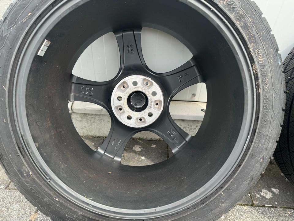 Alufelgen Ronal R20 9,5J Winterreifen Rotalla 275 40, BMW X5 X6 in Hemmingen