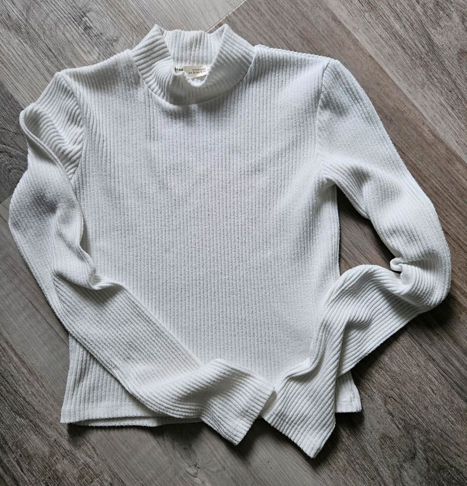 Pullover in S von Pull and Bear-top Zustand! in Bochum