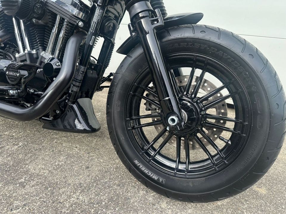 Harley Davidson 48 Sportster Forty Eight XL1200 X dezenter Umbau in Hoyerswerda