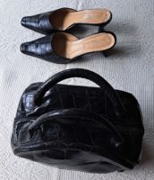 Handtasche mit passenden Schuhen aus schwarzem Lackleder Baden-Württemberg - Baden-Baden Vorschau