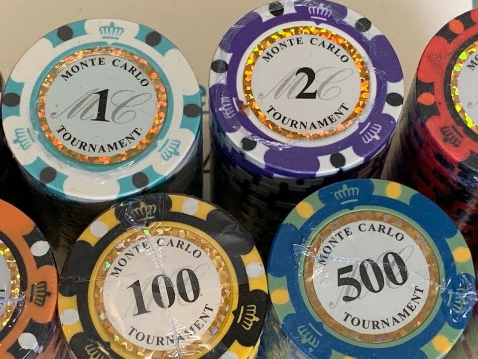 Poker Plastik Karten Poker Chips Casino Zubehör kaufen in Duisburg