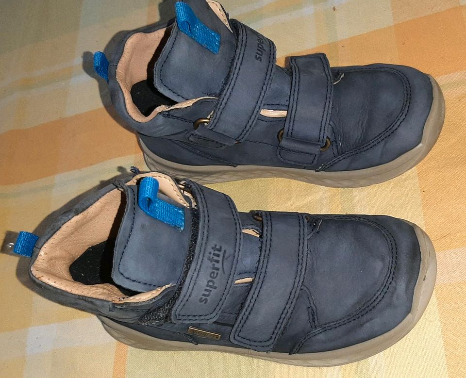 Superfit, Schuhe, Kinderschuhe, Größe 28 in Reppenstedt