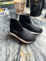 Orig. Prada Schuhe Gr. 23 | Zustand wie neu | schwarz | NP 150€ Nordrhein-Westfalen - Neuss Vorschau