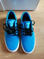 Nike by you (Mel Created) Sneaker Zoom Air, blau, Größe 41 Hessen - Bickenbach Vorschau