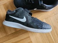 Nike Sneaker Kinder Schuhe Größe 24 wie neu! München - Schwabing-Freimann Vorschau