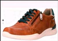 MUSTANG Sneaker in Cognac Neue ungetragen Runde Kappe Größe 42 München - Ramersdorf-Perlach Vorschau