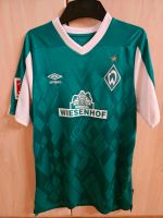 Werder Bremen umbro Heimtrikot Größe M mit Hose Bayern - Eichendorf Vorschau