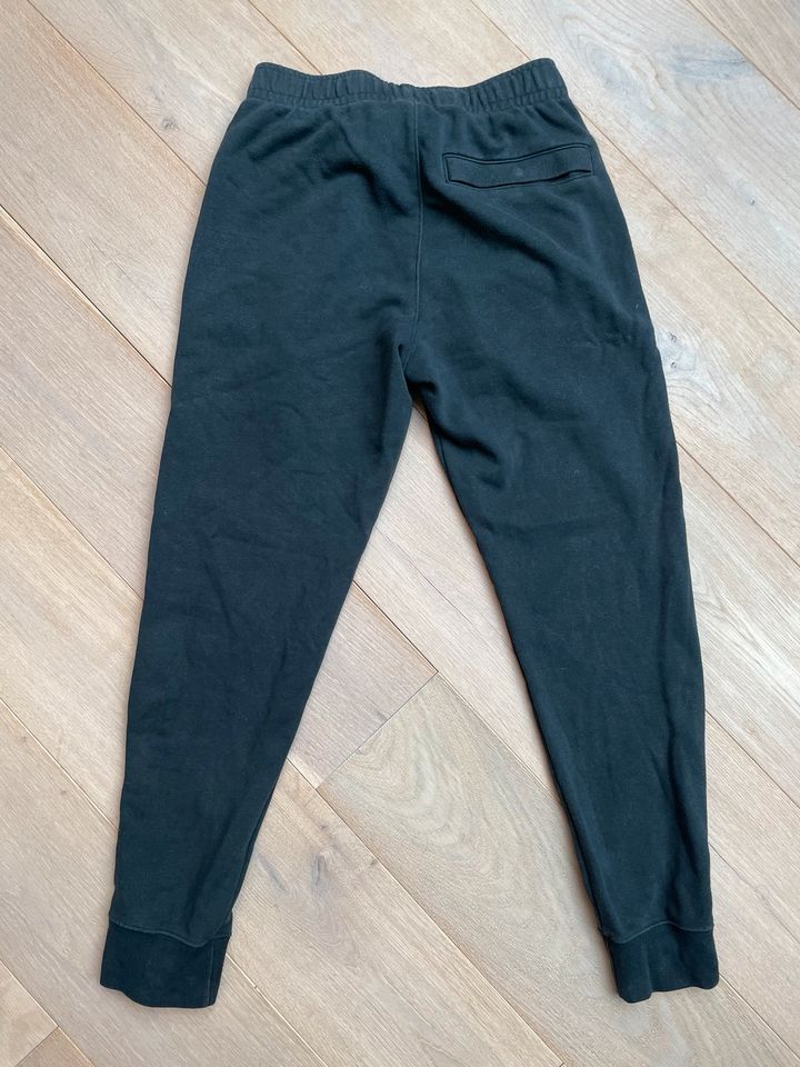 Nike Sweatshirt Hose Jogginghose, Gr. XS in Hamburg