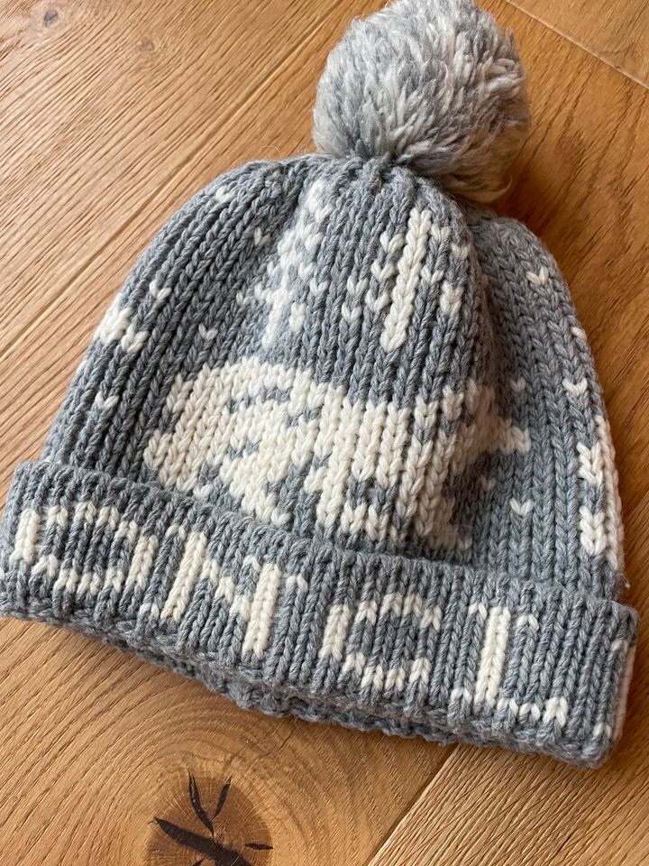 Moncler ❤️ Mütze grau Eisbär Bommel Wolle 92-104 in Memmingen