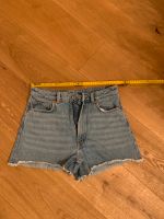 Jeans-Shorts Stuttgart - Mühlhausen Vorschau