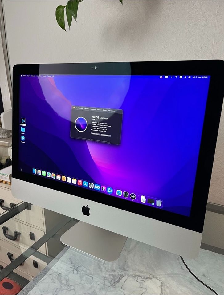 iMac Retina 4K 21,5 Inch 2017 3 ghz Quad Core Intel Core i5 in Stuttgart