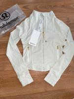 lululemon jacke weiß beige gold Berlin - Spandau Vorschau