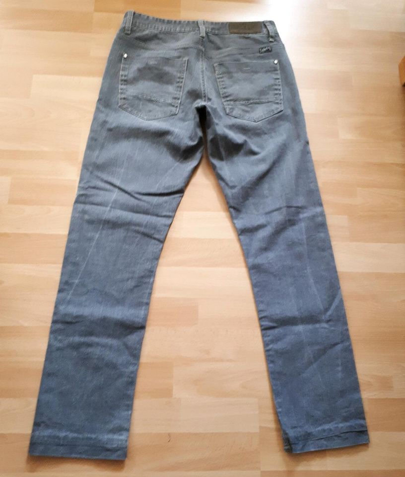 Moderne Blend Herren Jeans Hose Größe W29 L32 in Solingen