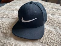 Nike Basecap Flatcap Sportcap NEU schwarz unisex Berlin - Lichtenberg Vorschau