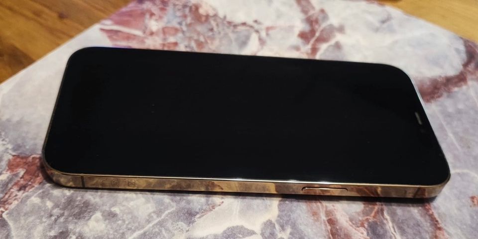 Apple iPhone 12 Pro Max Gold 256 gb in Lebach