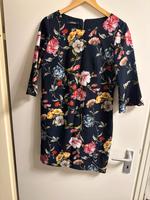 Kleid Taifun gr.40 Nordrhein-Westfalen - Solingen Vorschau