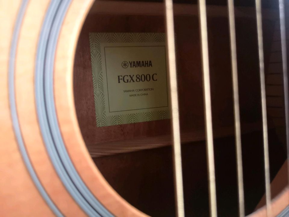 Yamaha FGX 800C Westerngitarre in Nassau