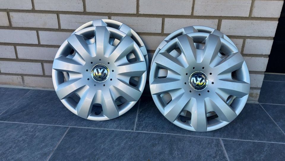 Gebrauchte VW Radkappen 15 " in Hennef (Sieg)