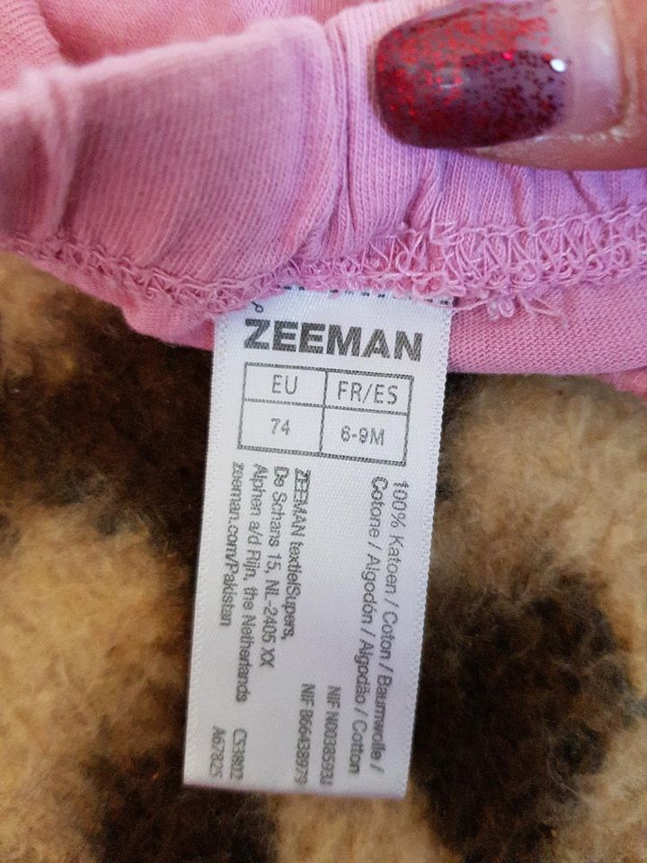 Mädchen leggings 2€ Festpreis ist nicht verhandelbar in Cottbus