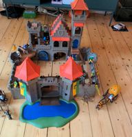 Playmobil Ritterburg 3268 mit viel Zubehör Nordrhein-Westfalen - Lage Vorschau