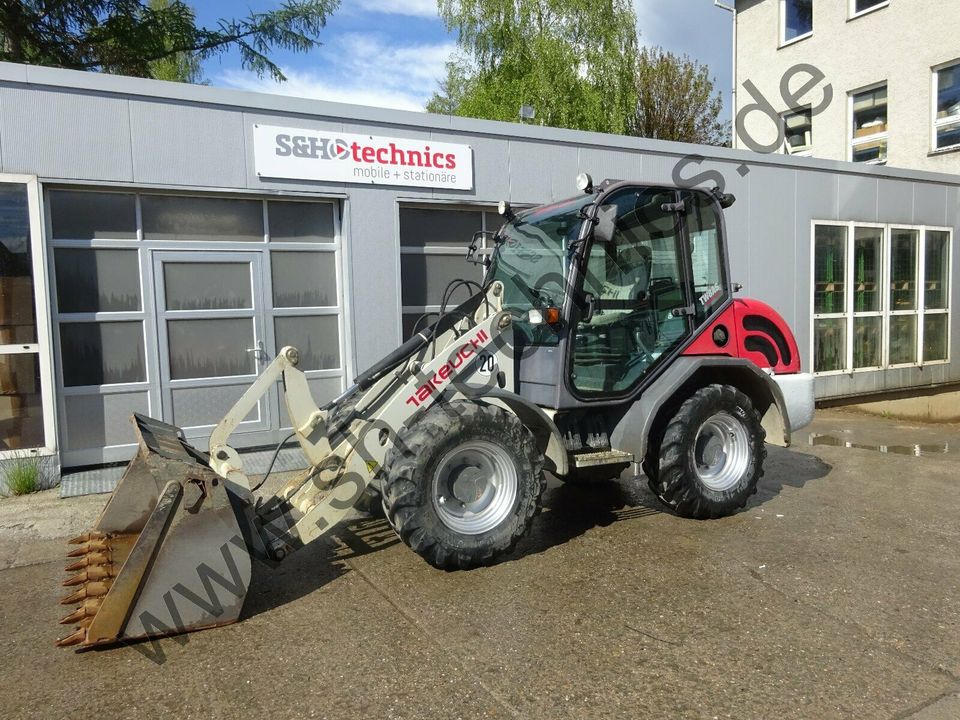 Takeuchi TW8AS Lader Radlader mieten Vermietung in Königswalde