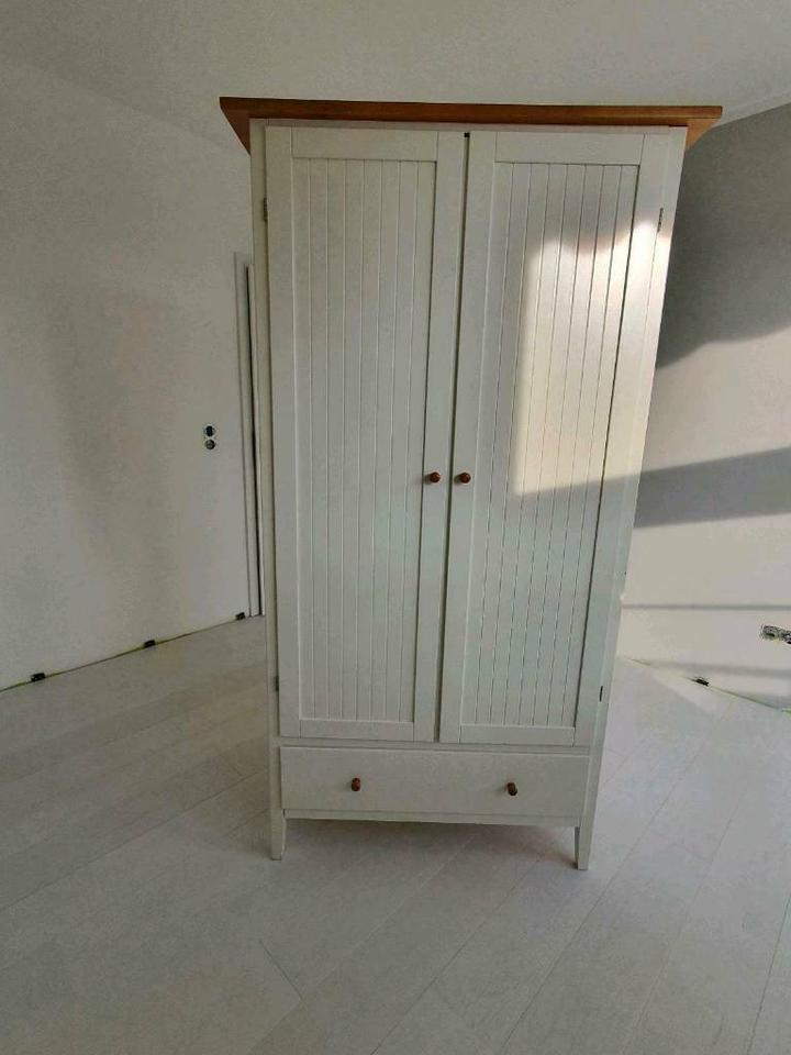 Ikea Visdalen Schrank Kleiderschrank Hemnes inkl. Boden