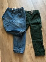 Doppelpack Denim Jogger Gr 98 sehr gut Brandenburg - Oranienburg Vorschau