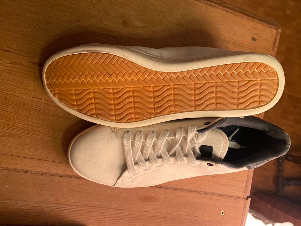 Turnschuhe Jack & Jones Gr. 44 Schuhe neu in Geldersheim