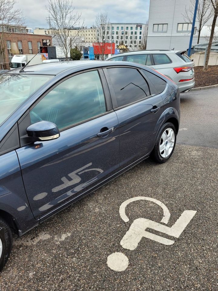 Ford Focus 1,6 Style Style in Fellbach