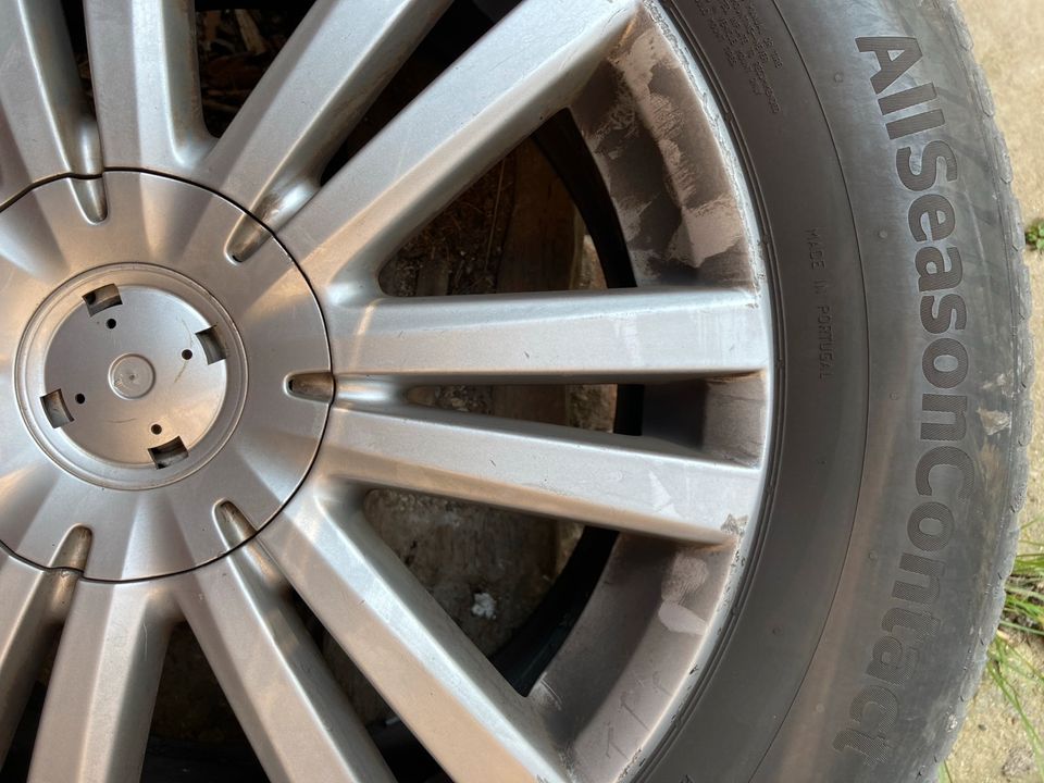 VW Alufelgen mit Reifen. Touran ,Golf in Stendal