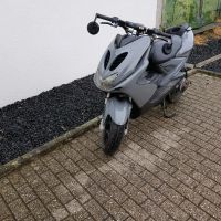 Verkaufe yamaha Aerox 50 ccm (Bastelfahrzeug) originale Papiere Nordrhein-Westfalen - Herzogenrath Vorschau