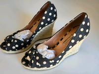 Buffalo London Pumps Gr. 38 ungetragen Brandenburg - Bernau Vorschau