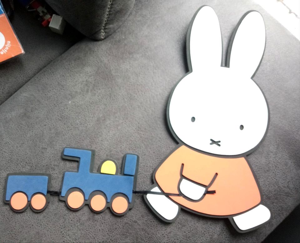 Miffy / Nijntje Wanddeko mit Eisenbahn, 57cm in Osnabrück