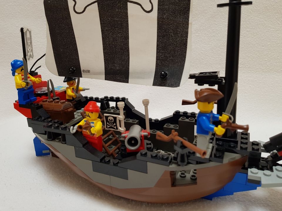 6268 LEGO® PIRATES: Renegade Runner (Piratenschiff) in Meckenheim