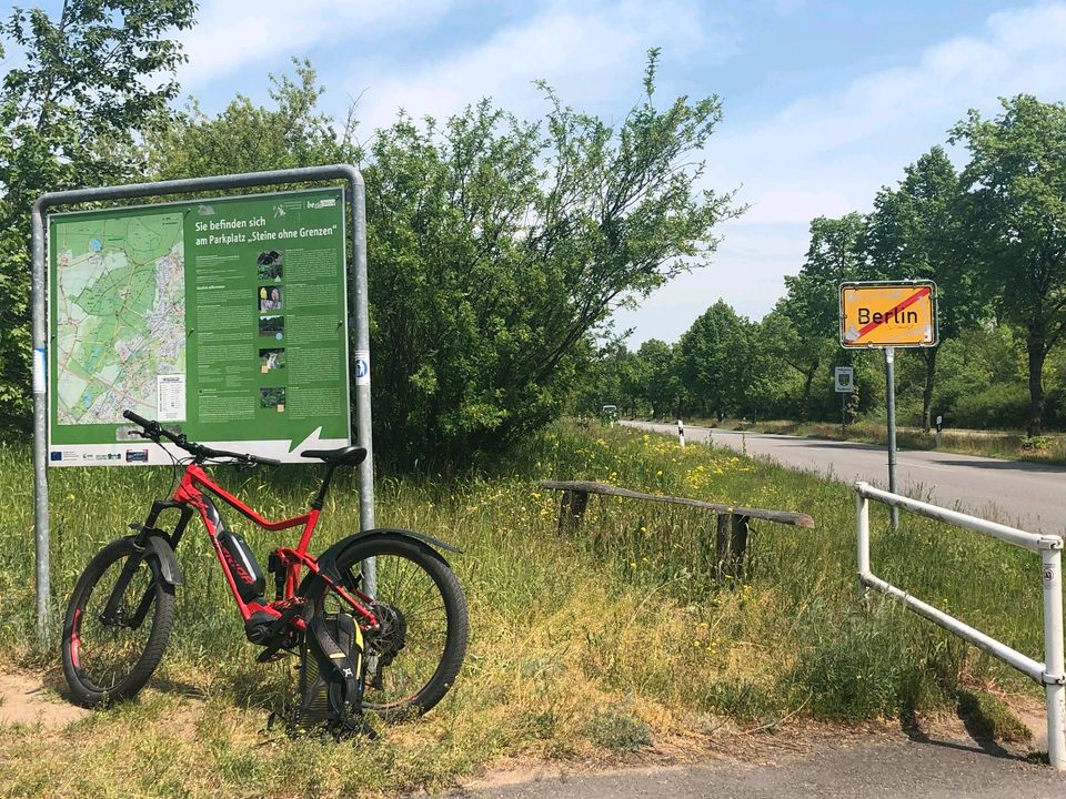 Merida eOne Sixty gestohlen E-Bike Fully Rot in Berlin