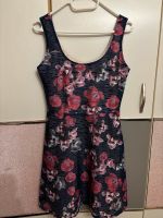 Kleid mit Blumen Größe 38 neu mit Etikett Herzogtum Lauenburg - Mölln Vorschau