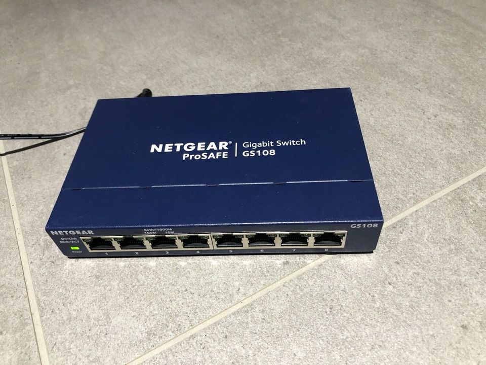 Netgear ProSAFE Gigabit Switch 8 Port GS108 in Gutach