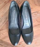 Tamaris Pumps Highheels schwarz Gr. 38 neuwertig Nordrhein-Westfalen - Bedburg-Hau Vorschau