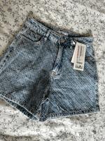 Shorts mit Glitzersteinchen Niedersachsen - Bad Nenndorf Vorschau