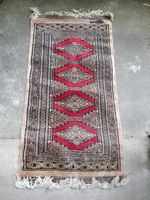 Teppich rot gemustert, Maße ca. 0,50 x 1,00 Hessen - Darmstadt Vorschau