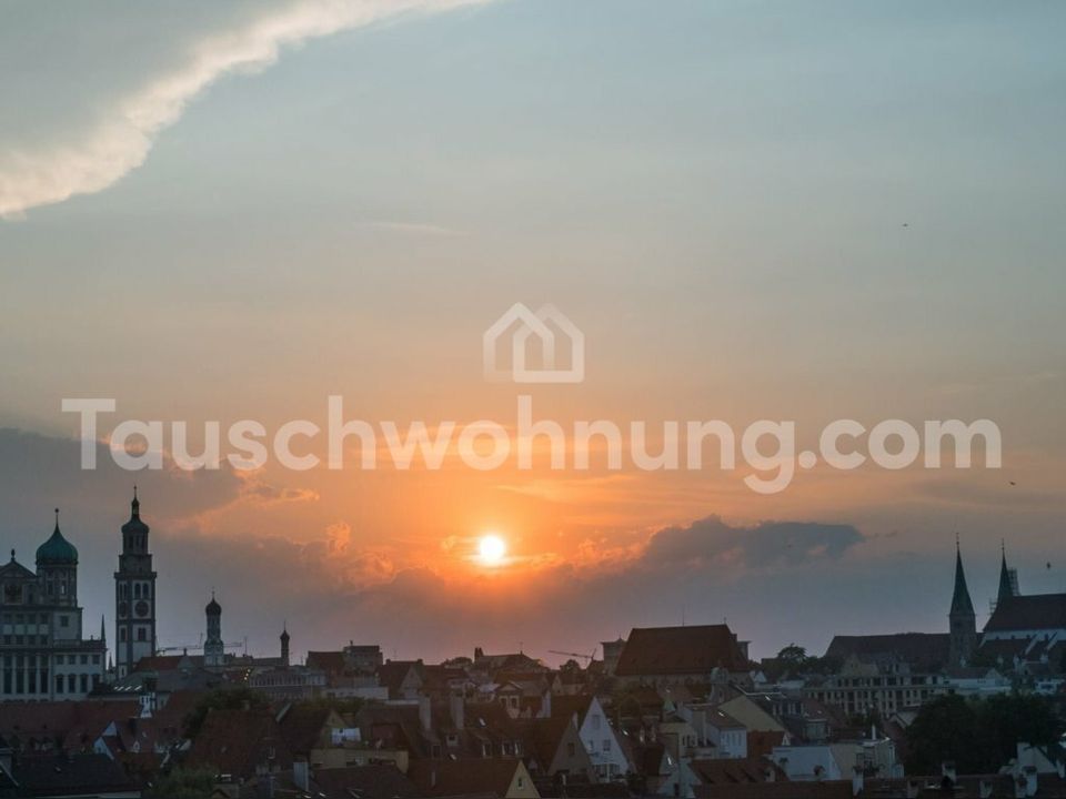[TAUSCHWOHNUNG] Galerie- Dachgeschoß- Altbauwohnung mit Blick auf Rathaus in Augsburg