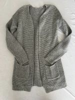 Lange Strickjacke grau XS 34 S 36 mit Wolle Wolljacke Wollpulli Nordrhein-Westfalen - Siegen Vorschau