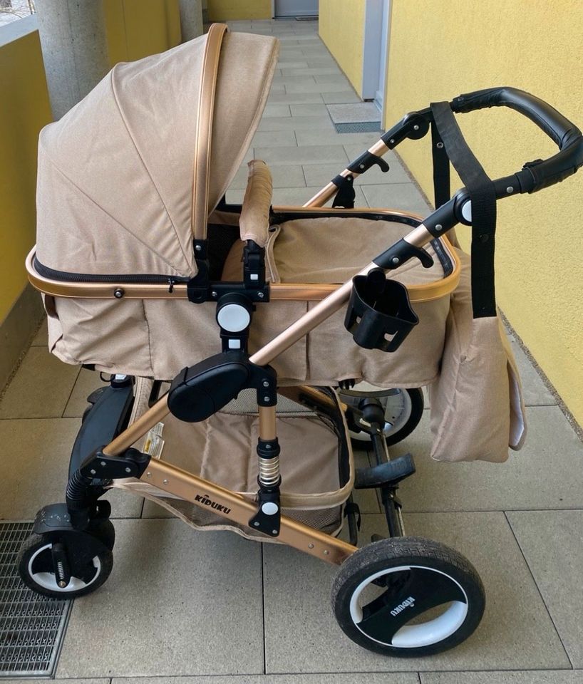 Kinderwagen/Buggy mit Babyschale 3in1  beige in Prohn